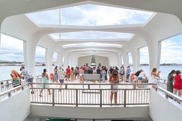Explore Pearl Harbor, USS Arizona Memorial & Battleship Missouri