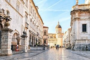 Group Tour Awakening of Dubrovnik and First Morning Coffee