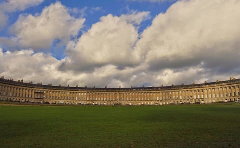 Private 2-Hour Walking Tour of Historic Bath