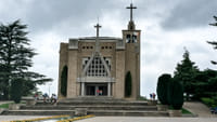 Private car transfer from Porto to Guimarães 1