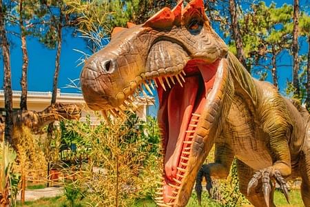 Kemer Dinopark Adventure: 7D Cinema & Dinosaur Playground Experience