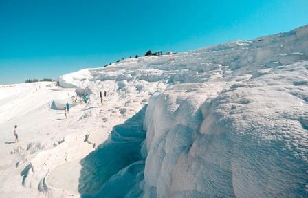 Private Bus Tour to Pamukkale and Hierapolis from Kuşadası