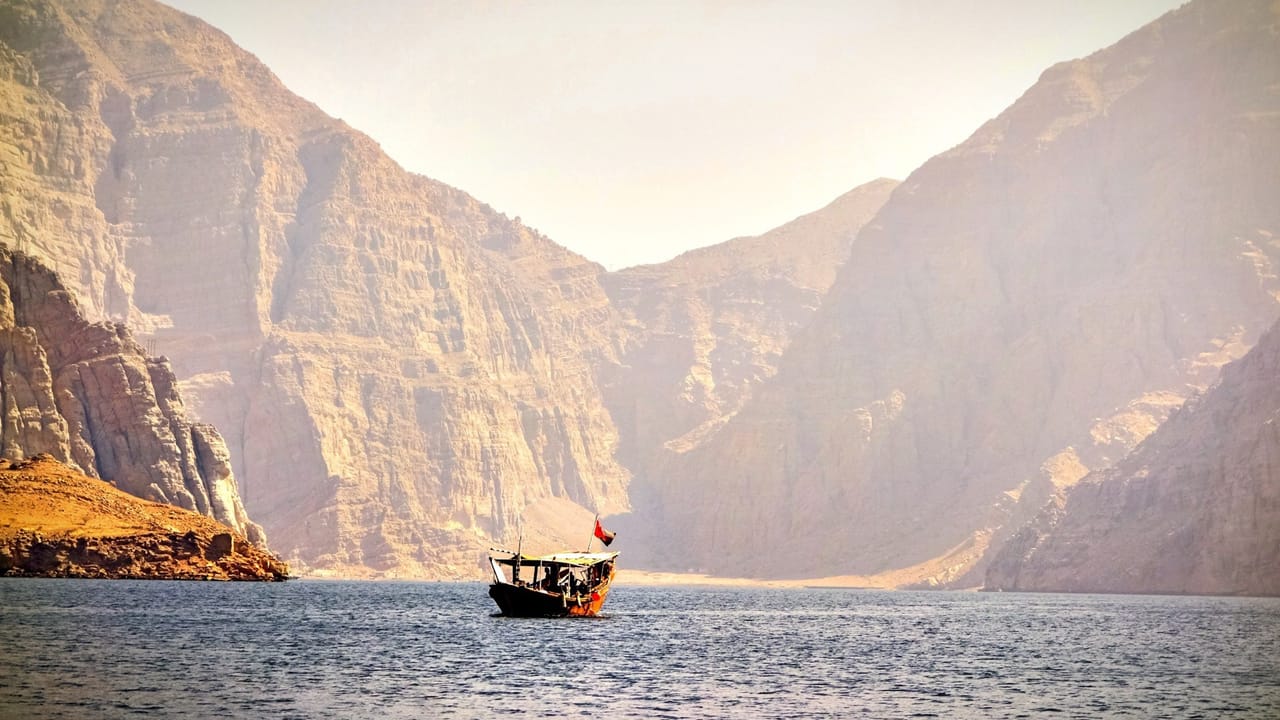 khasab dhow cruise