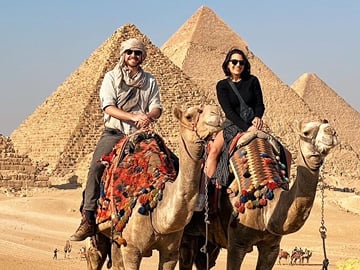 camel ride at the pyramids