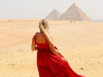 Private Giza Pyramids Tour with Dinner Cruise in Cairo