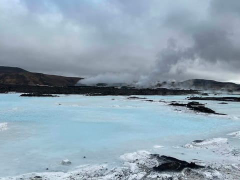 Fire & Ice Luxury Escape – Private Blue Lagoon Experience (1–6 Passengers), photo 4