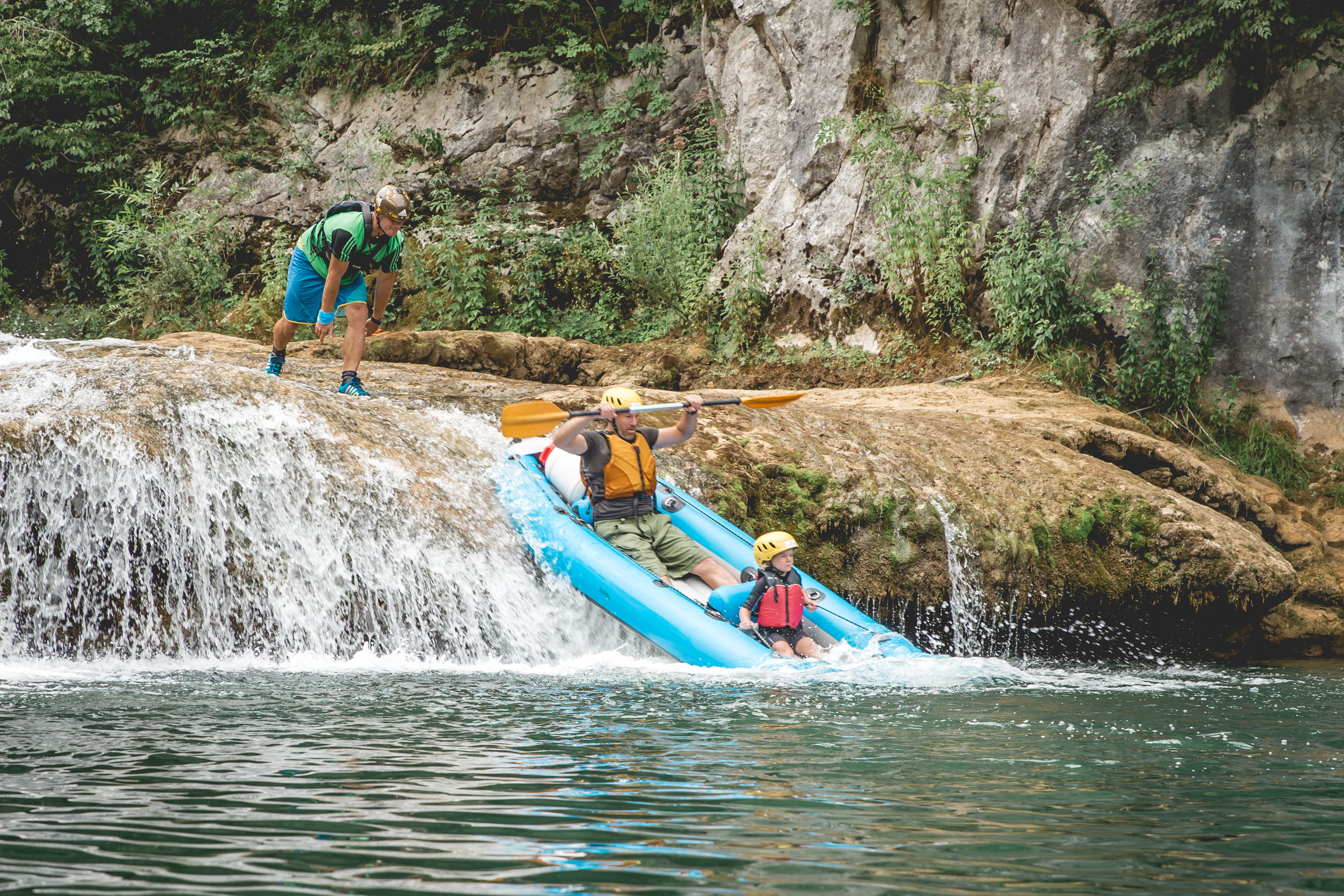 Kayaking Mreznica Canyon