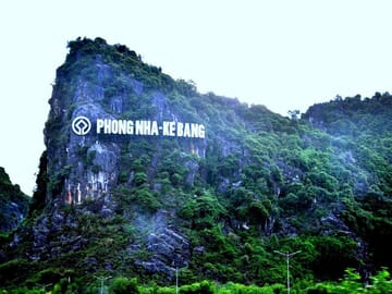 Full-Day Historical and Scenic Tour to Phong Nha Cave from Hue