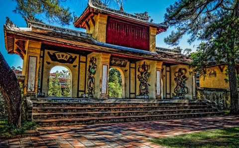 Cultural Heritage Tour of Hue with Scenic Boat Trip