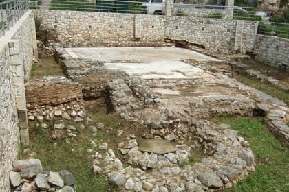 South Kefalonia – Skala & Mounda Beach & Mycenaean Tombs