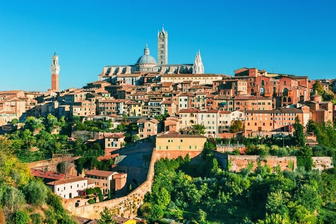 Siena Medieval Power Quest: Self-Guided Family Feud Game 4