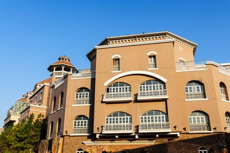 Karen Blixen Museum & Kobe Beads Factory Tour in Nairobi