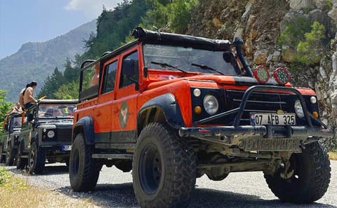 Adventure Tour: Rafting, Ziplining, and Safari near Alanya