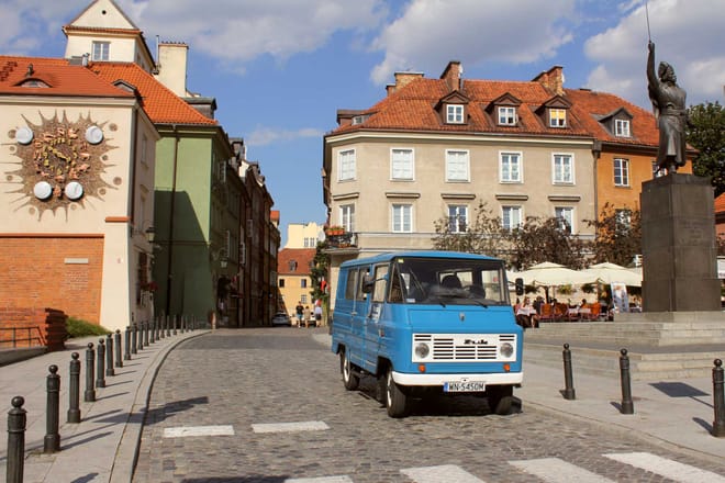 Classic Warsaw Private Tour by Retro Minibus 8