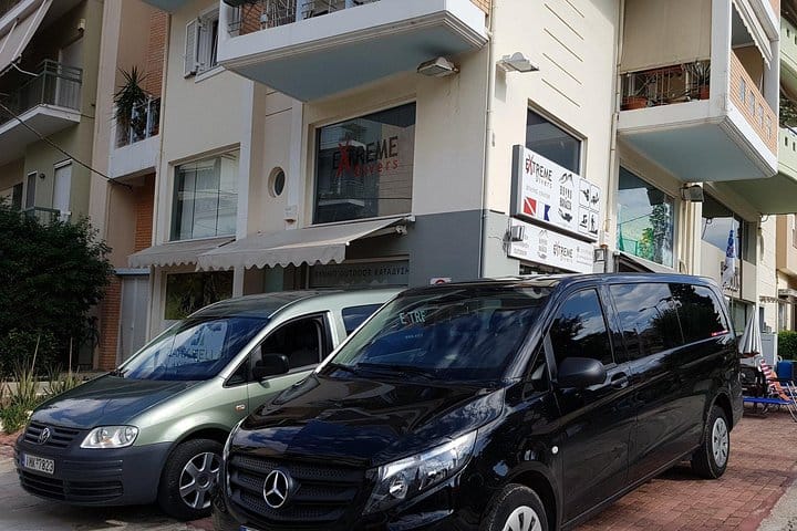 Private Discover scuba diving for beginners in Athens with pickup