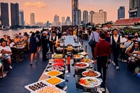 Discover Bangkok: Culture, Michelin Street Food & Evening Cruise 8