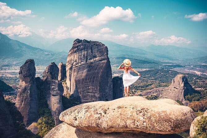 Travellers visiting Meteora on a private full-day tour from Athens