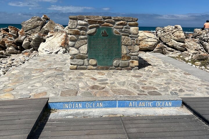 Cape Agulhas, Full-Day Private Tour & Wine Tasting from Cape Town