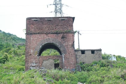 Full-day Truoi Lake Serenity And Scenic Journey Over Hai Van Pass