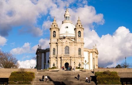 Minho Tour Private (Braga and Guimarães) Full Day