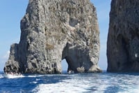 Discover Capri and Sorrento coast from Naples 8