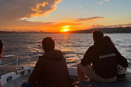 Istanbul Private Luxury Yacht Cruise – Private or Group