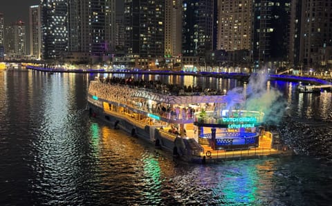 Dinner Cruise on Lotus Mega Yacht in Dubai Marina
