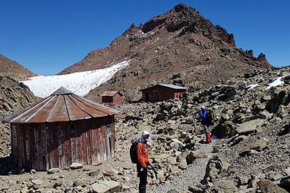 4 Days Mount Kenya Climbing Sirimon Route