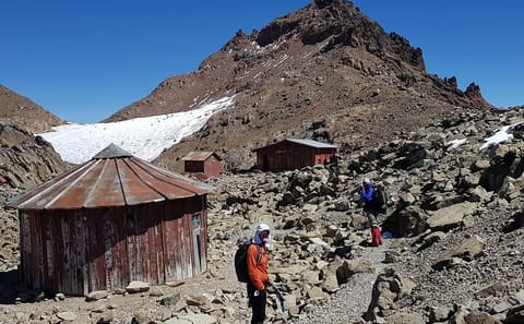 4-Day Mount Kenya Trekking Tour via Sirimon Route from Nairobi