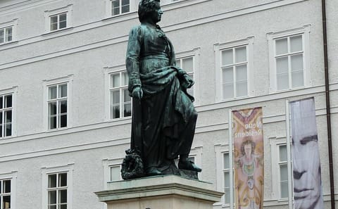 Private Guided Walking Tour of Salzburg's Historic Sites