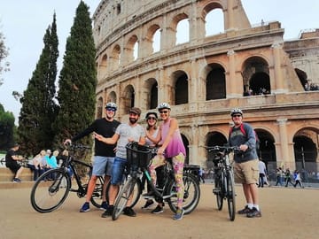 E-bike Tour of Rome's City Center and Trevi Fountain