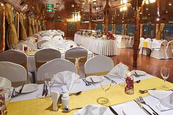 5* Dhow Cruise Dinner Marina with Pick up Included  9