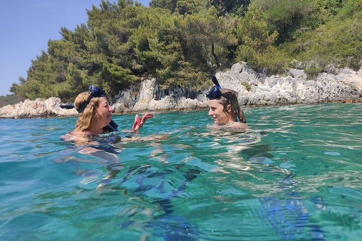 Rt Kamenjak Boat Tour with Swim Break & Lunch from Pula 10