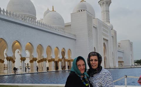 Private Day Tour of Dubai and Abu Dhabi Highlights