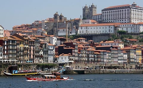 Private Porto City Tour & Shared Douro Sailing with Wine Tastings