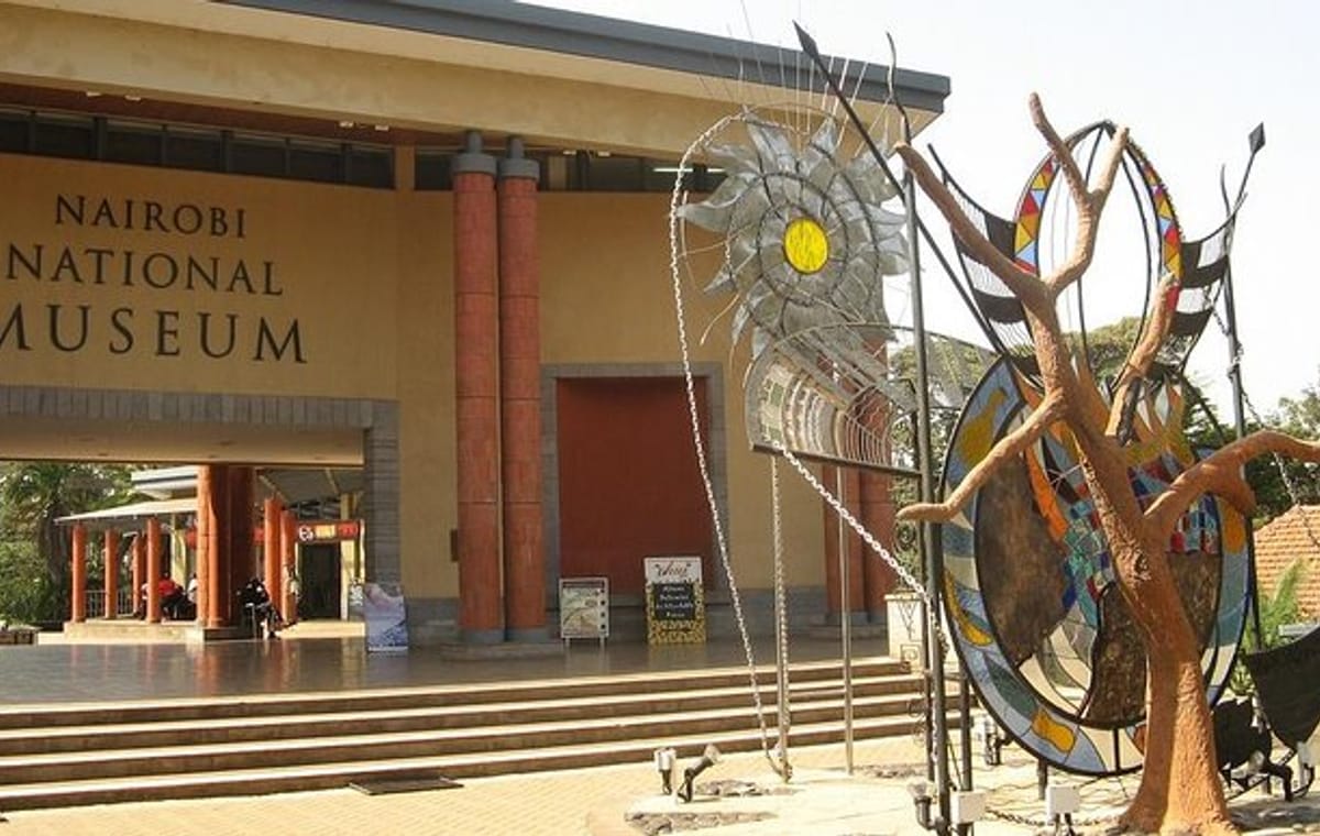 Half Day Tour to Nairobi National Museum & Snake Park