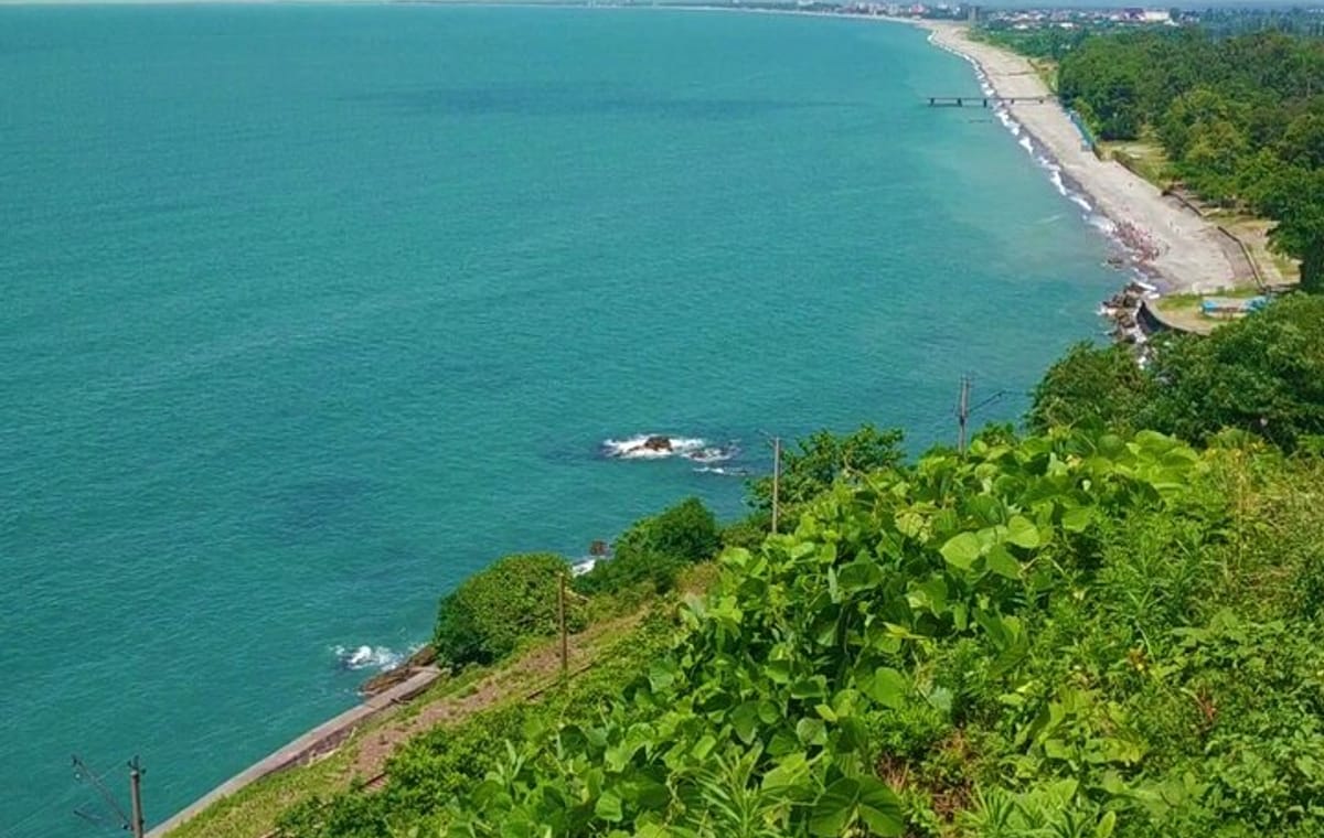 Tbilisi & Batumi: 8 Days of Georgian Wonders