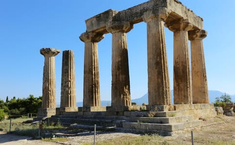Private 3-Day Tour of Greece's Ancient Sites: Olympia to Delphi