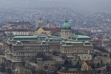 Private Guided Walking Tour of Budapest's Historic Landmarks