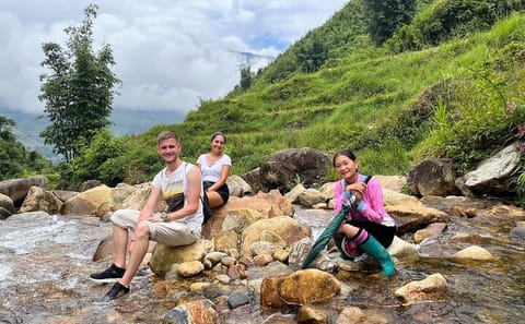 Mountain Valley Trekking with Local Guide from Sapa to Hau Thao