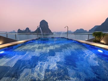 Luxury Day Cruise to Halong Bay and Lan Ha Bay