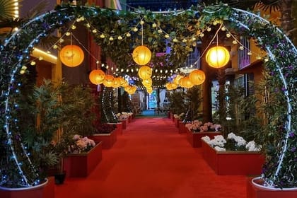 IMG Worlds of Adventure with Optional Private Transfer