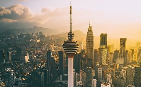 Kuala Lumpur Evening Tour with Symphony Fountain and KL Tower