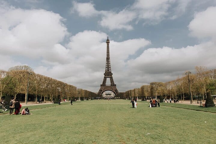 Eiffel Tower Skip The Line Summit with Host 9