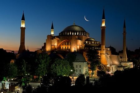 Private Istanbul Tour: Explore Hagia Sophia, Blue Mosque & Grand Bazaar