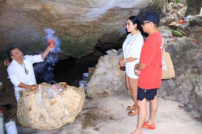 Aventura en cenote Yaxmuul Ceremonia y rapel del chamán maya