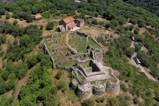 Full-Day Private Tour of Bolnisi Sioni Church and Dmanisi