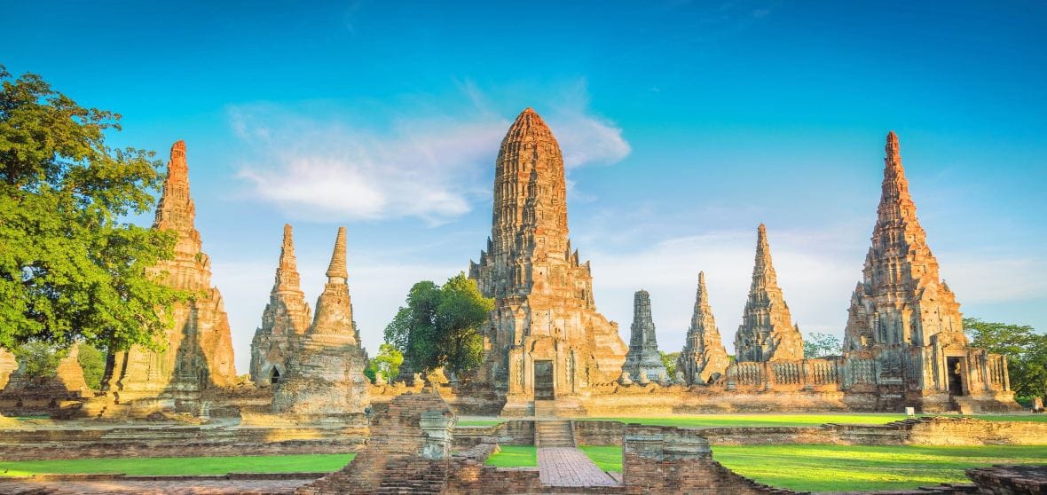 Ayutthaya ruins, Summer Palace & Grand Pearl River Cruise 7
