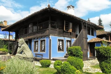 Cultural Day Tour of Koprivshtica and Starosel Tomb from Plovdiv