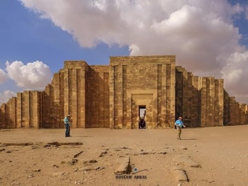Saqqara Pyramids and Memphis Private 5-Hour Tour with Admissions